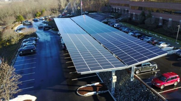 Những lưu ý khi quyết định lắp điện mặt trời trên mái nhà để xe