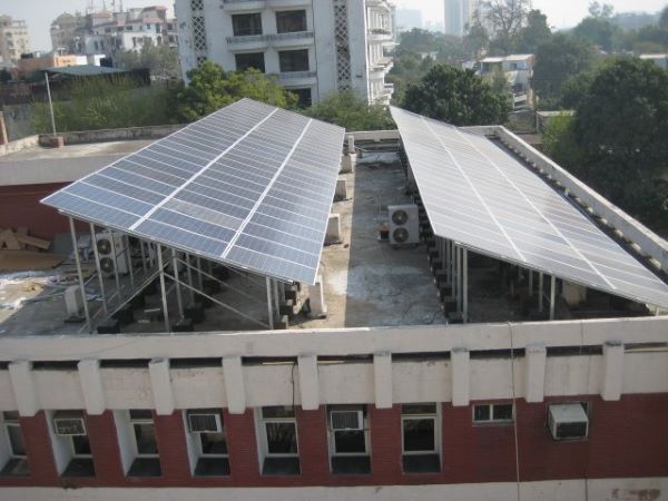 Những điều cần biết khi lắp đặt điện năng lượng mặt trời trường học