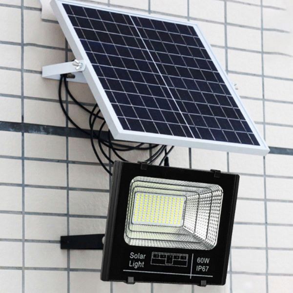 Hãng đèn năng lượng mặt trời Solar Light rất được ưa chuộng trên thị trường Hãng đèn năng lượng mặt trời Solar Light rất được ưa chuộng trên thị trường