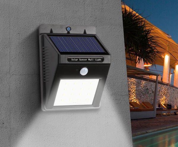 Đèn năng lượng mặt trời sân vườn chống nước gắn tường