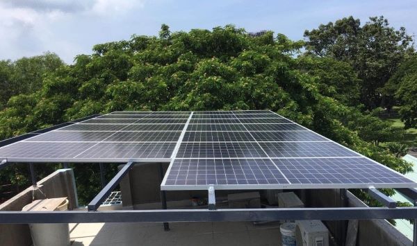 Chọn mua tấm pin năng lượng mặt trời từ các đơn vị uy tín có đầy đủ giấy chứng nhận và bảo hành