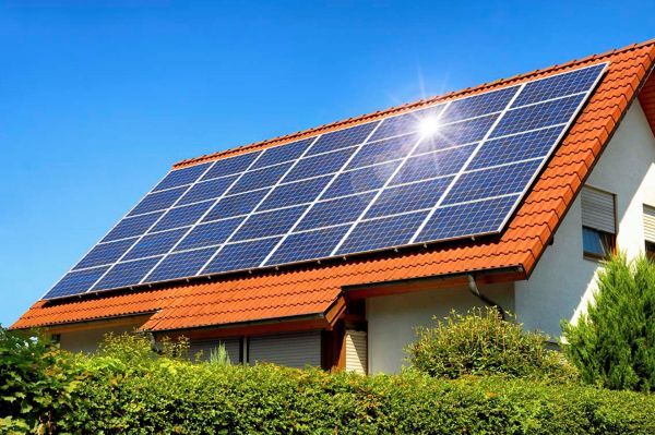 Lắp mái năng lượng mặt trời hoàn vốn chỉ từ 3-6 năm Lắp mái năng lượng mặt trời hoàn vốn chỉ từ 3-6 năm