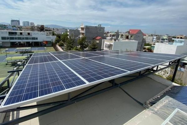 Đầu tư vào hệ thống điện mặt trời áp mái có nên không? Đầu tư vào hệ thống điện mặt trời áp mái có nên không?