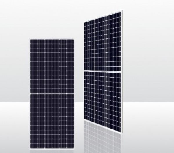 Hiệu suất thực tế và sau nhiều năng sử dụng của pin năng lượng mặt trời 450W