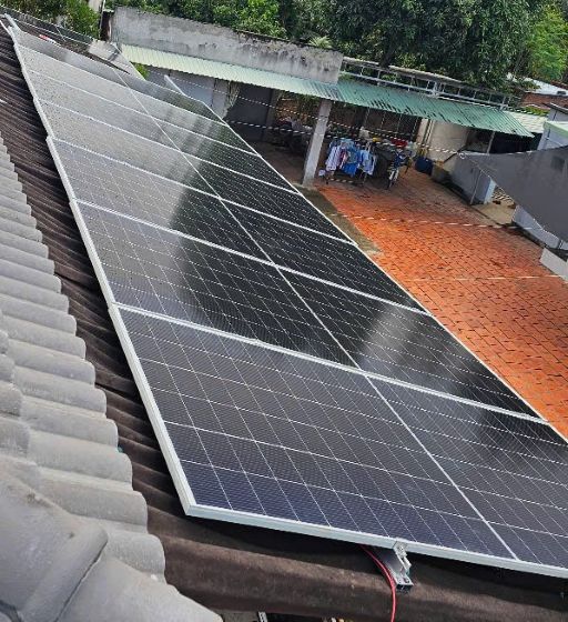 Chia sẻ thực tế từ các hộ gia đình đã sử dụng hệ thống pin năng lượng mặt trời 450W