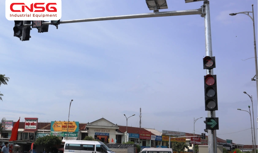 Ứng dụng độc đáo của đèn giao thông năng lượng mặt trời.png