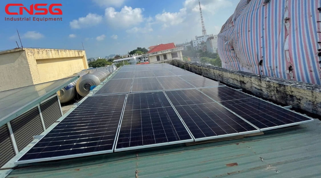 thuê mái nhà lắp điện mặt trời