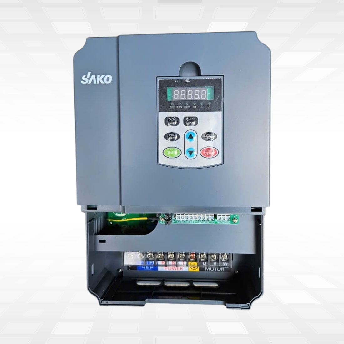 Biến tần bơm quang điện năng lượng mặt trời 3 pha 7.5KW 380V
