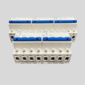 Aptomat MCB AC 4 Pha DZ47-63 CHRMSHDG 25A-63A