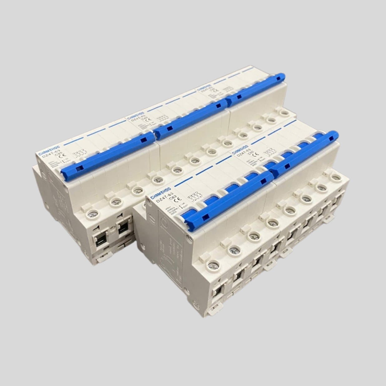 Aptomat MCB AC 4 Pha DZ47-63 CHRMSHDG 25A-63A